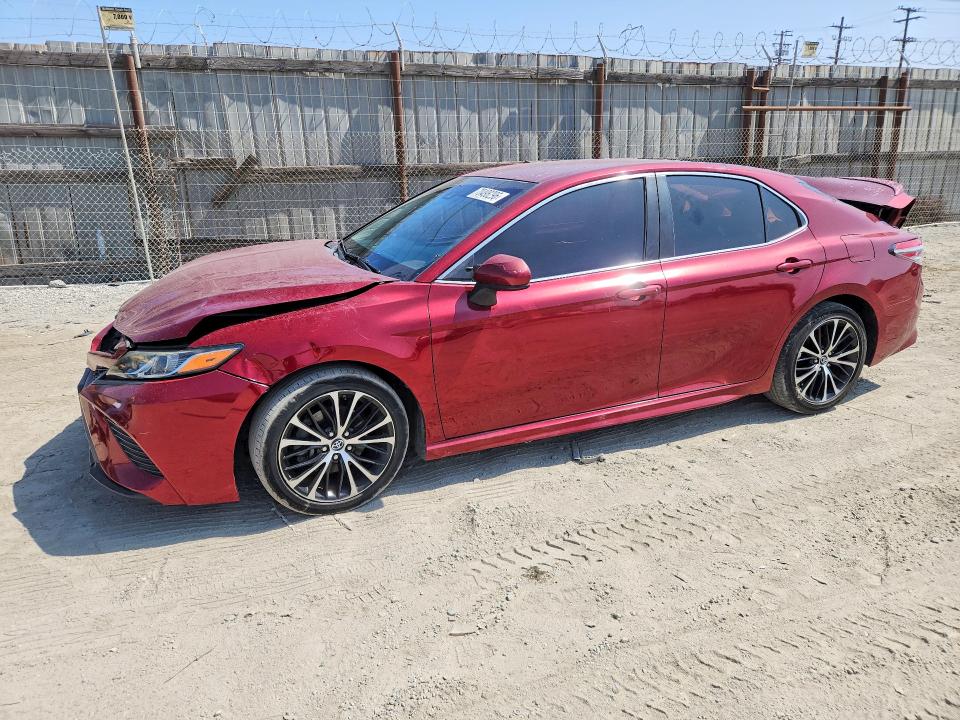 Auction sale of the 2018 Toyota Camry, vin: 4T1B11HK0JU617342, lot number: 70498296