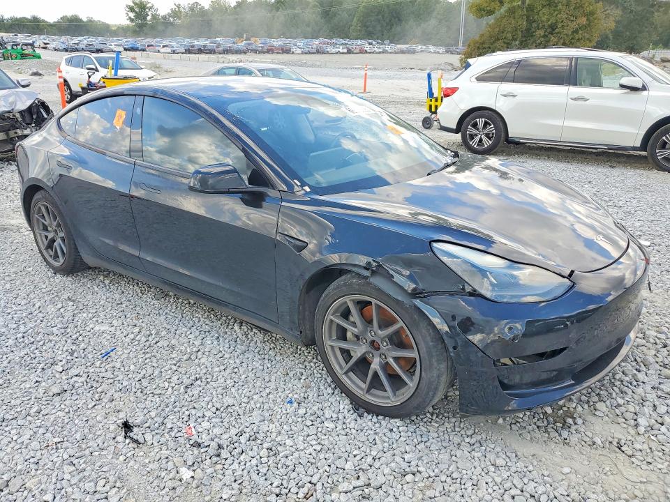 Продажа на аукционе авто 2022 Tesla Model 3, vin: 5YJ3E1EB2NF191556, номер лота: 68618656