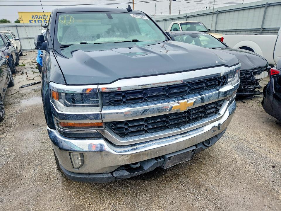 Продажа на аукционе авто 2018 Chevrolet Silverado, vin: 1GCVKREH0JZ145538, номер лота: 69948576