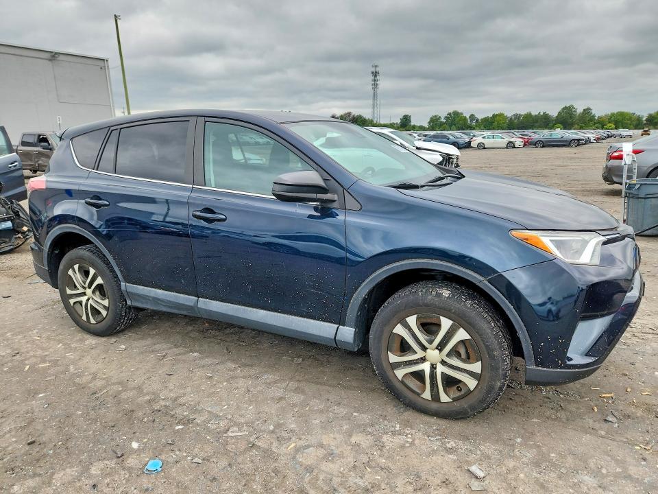 69518356 :رقم المزاد ، 2T3ZFREV7JW502905 vin ، 2018 Toyota Rav4 مزاد بيع