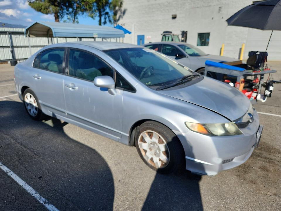 70665426 :رقم المزاد ، 2HGFA1F5XAH582056 vin ، 2010 Honda Civic مزاد بيع