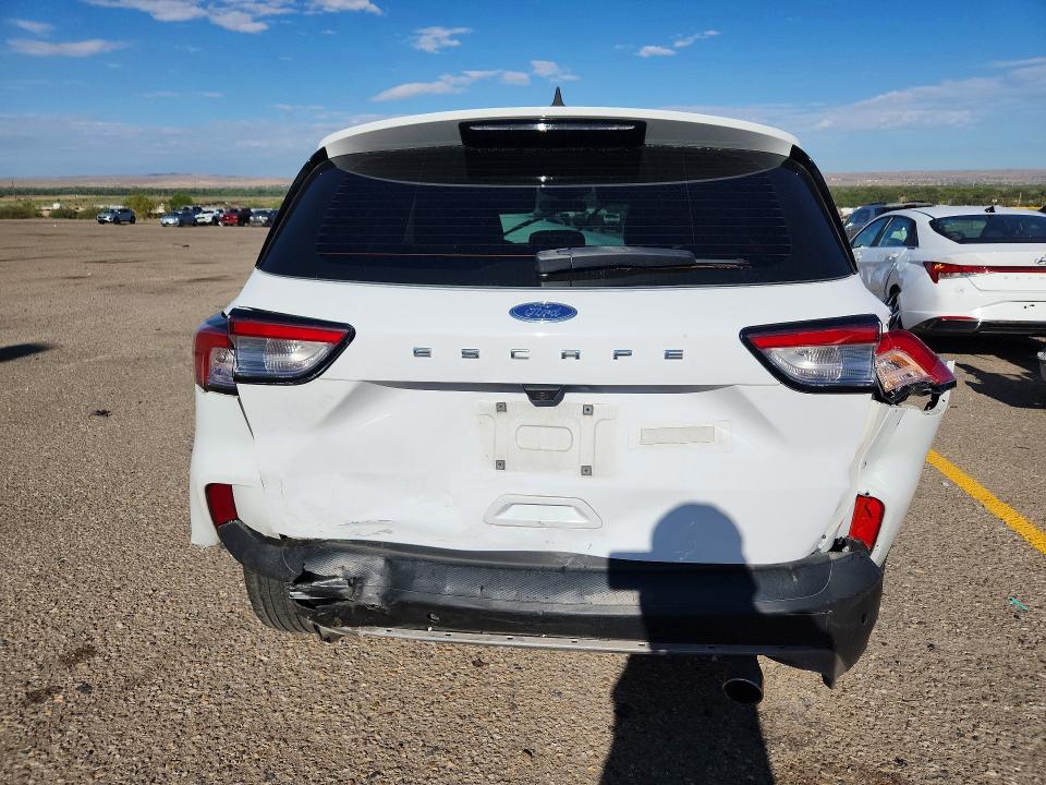 Продажа на аукционе авто 2022 Ford Escape, vin: 1FMCU0F6XNUB41330, номер лота: 67707646