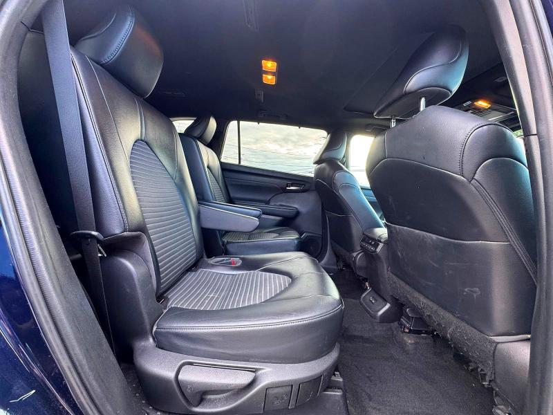 Продажа на аукционе авто 2023 Toyota Highlander, vin: 5TDKDRBH5PS004752, номер лота: 68888256