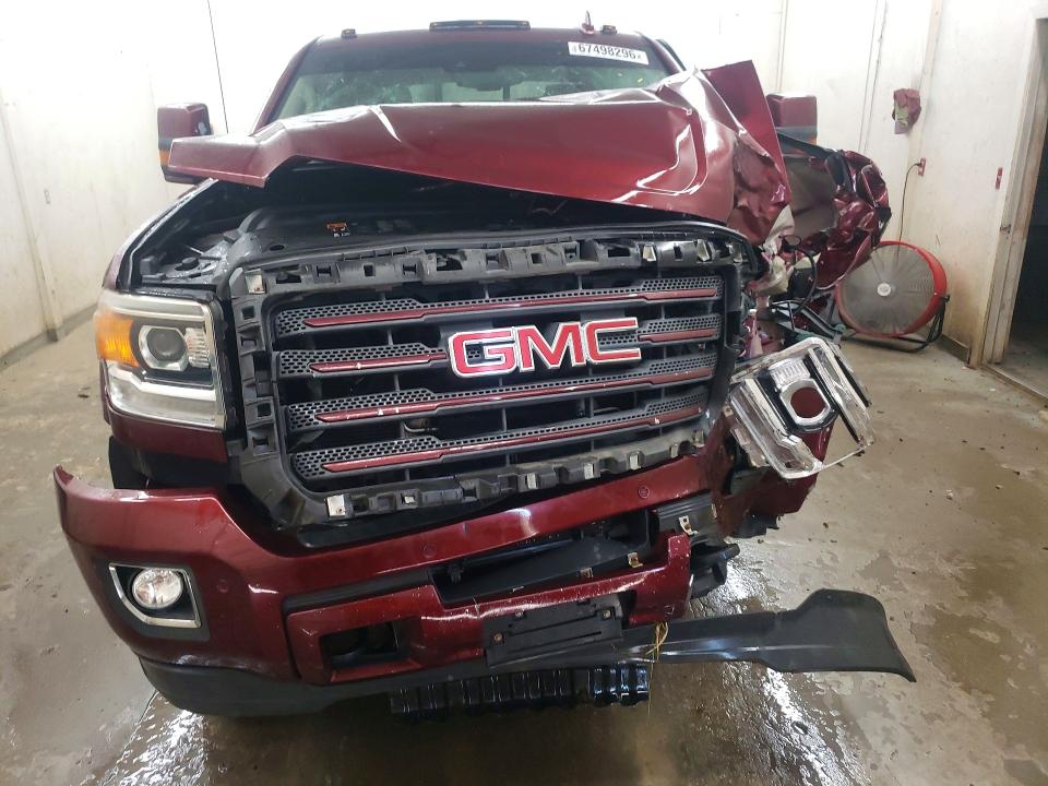 67498296 :رقم المزاد ، 1GT12UE89GF154699 vin ، 2016 Gmc Sierra مزاد بيع