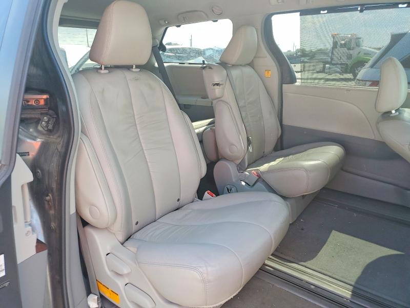 Продаж на аукціоні авто 2012 Toyota Sienna, vin: 5TDYK3DC2CS202844, номер лоту: 67807776