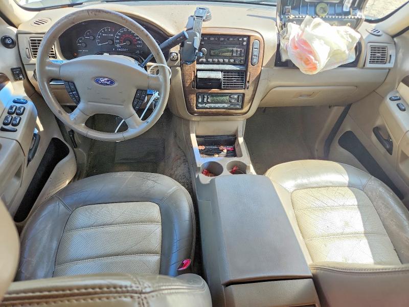 Продажа на аукционе авто 2002 Ford Explorer, vin: 1FMDU74W02UB86627, номер лота: 68943816