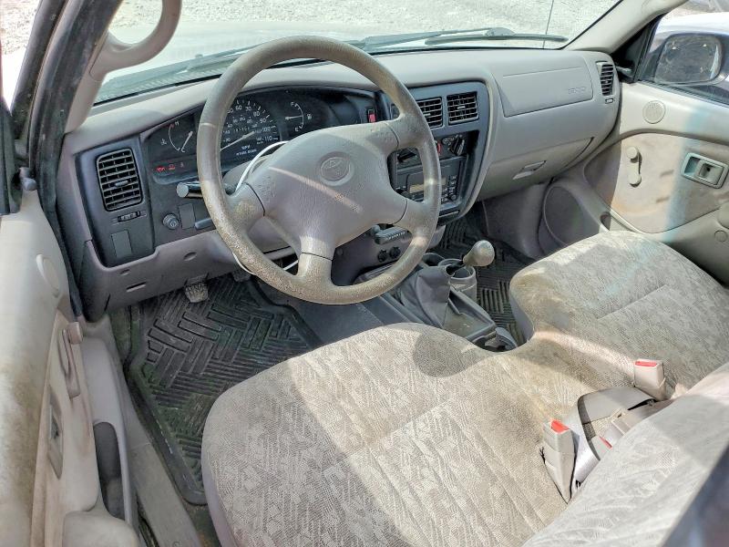 68603686 :رقم المزاد ، 5TENL42N22Z069627 vin ، 2002 Toyota Tacoma مزاد بيع