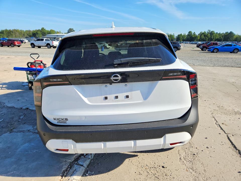67924926 :رقم المزاد ، 3N8AP6CA5SL430558 vin ، 2025 Nissan Kicks مزاد بيع