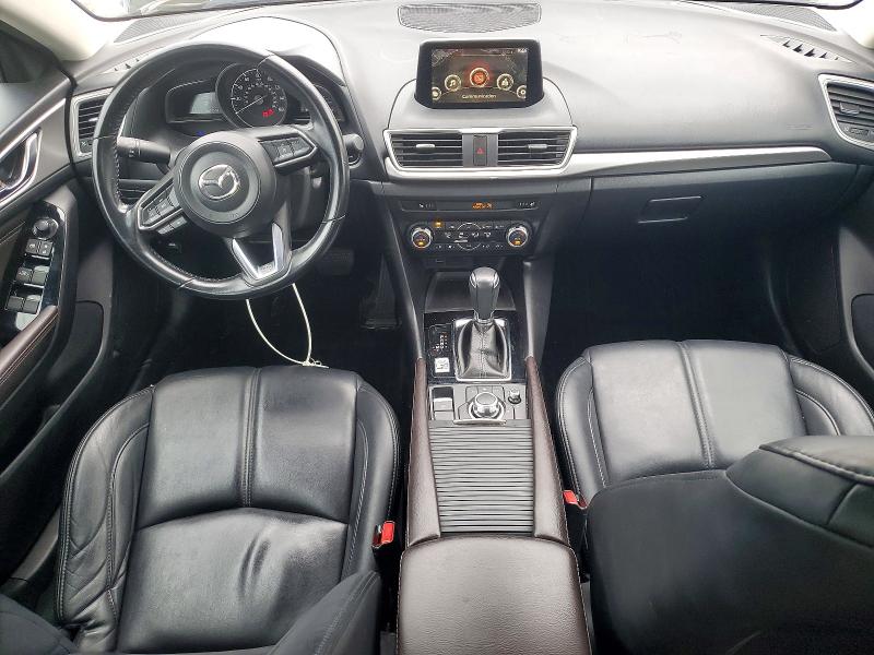Продаж на аукціоні авто 2018 Mazda 3, vin: 3MZBN1V36JM170331, номер лоту: 69445666