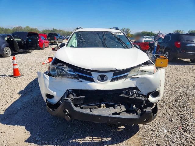 70729626 :رقم المزاد ، 2T3BFREV2FW307898 vin ، 2015 Toyota Rav4 مزاد بيع