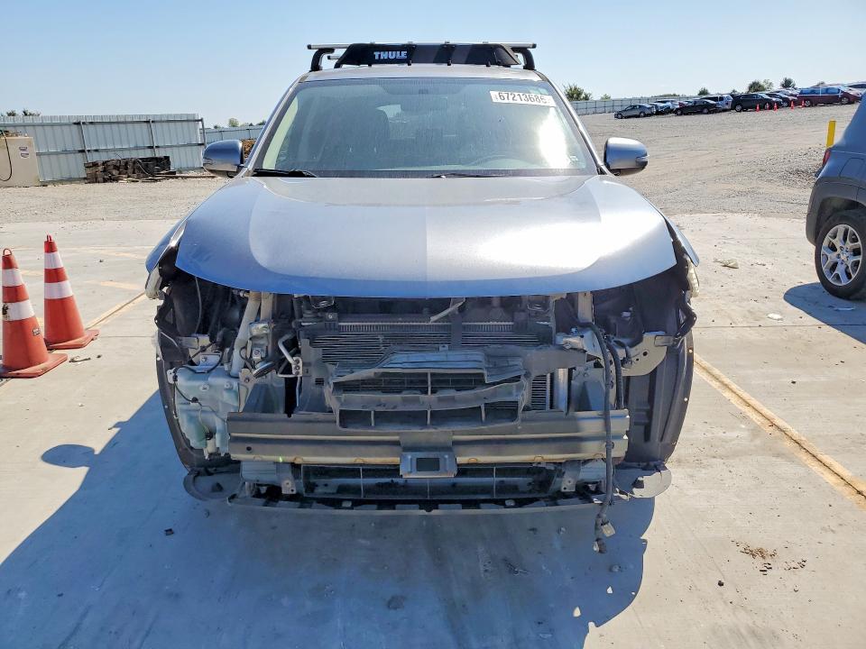 67213686 :رقم المزاد ، JA4AD3A3XHZ036637 vin ، 2017 Mitsubishi Outlander مزاد بيع