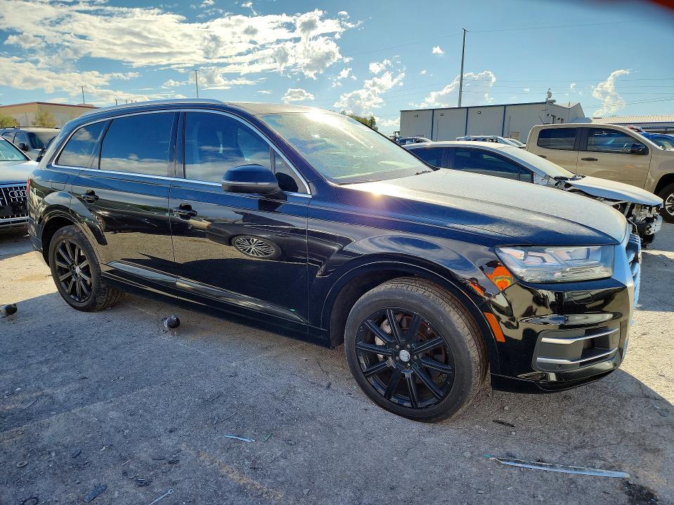 Aukcja sprzedaży 2017 Audi Q7, vin: WA1LAAF79HD000453, numer aukcji: 70273966