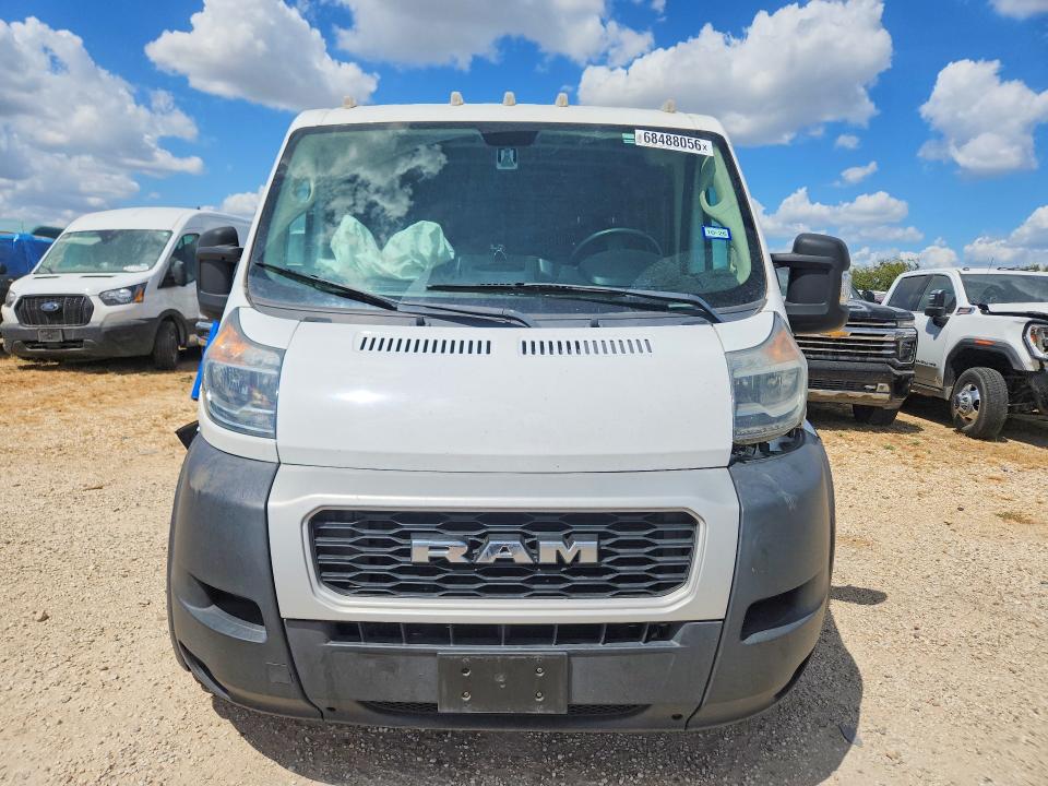68488056 :رقم المزاد ، 3C6TRVAG0KE512743 vin ، 2019 Ram Promaster 1500 مزاد بيع