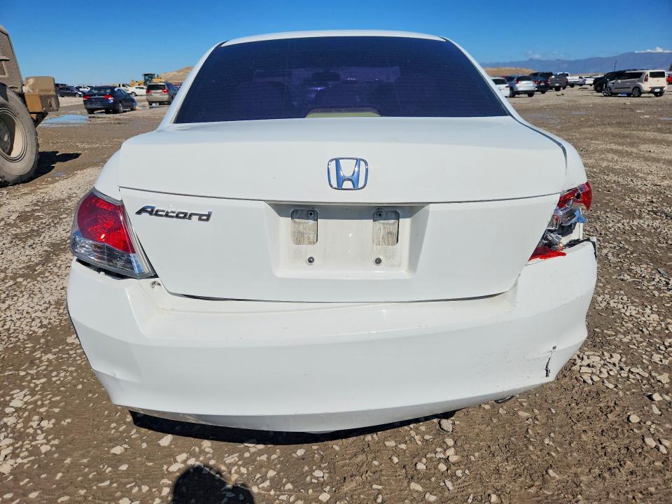 69457506 :رقم المزاد ، JHMCP26788C018151 vin ، 2008 Honda Accord مزاد بيع