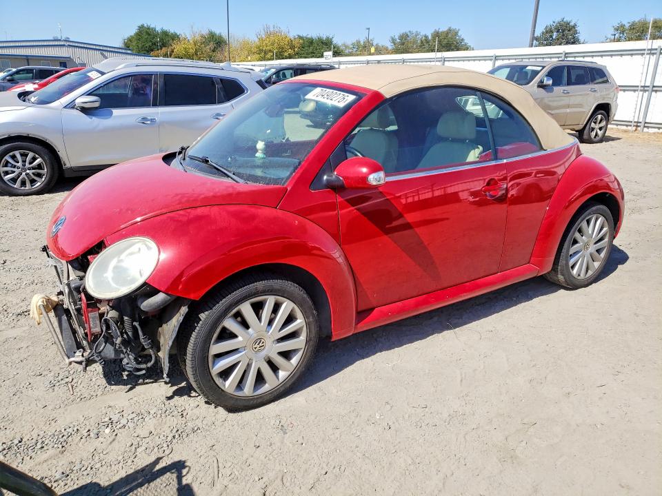 70490276 :رقم المزاد ، 3VWRG31Y98M419947 vin ، 2008 Volkswagen New Beetle مزاد بيع