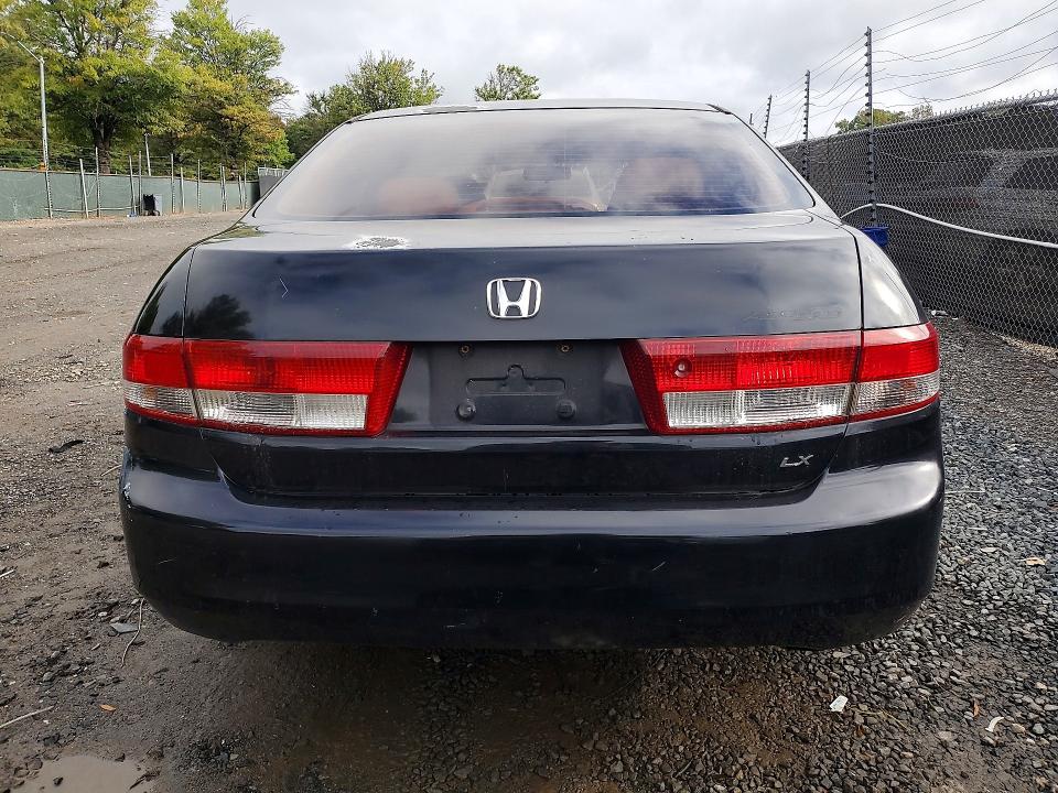 70450766 :رقم المزاد ، 1HGCM56334A015402 vin ، 2004 Honda Accord مزاد بيع