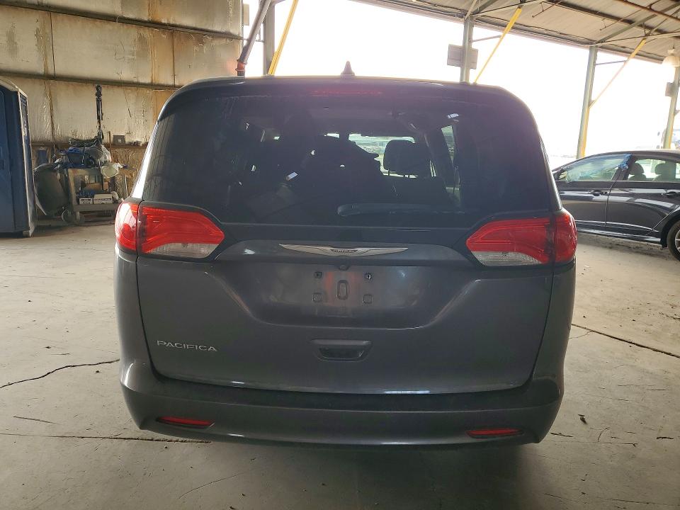 Продаж на аукціоні авто 2017 Chrysler Pacifica, vin: 2C4RC1CG6HR550964, номер лоту: 70078216