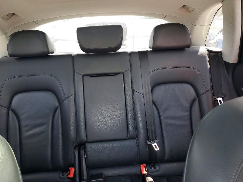 2014 Audi Q5 მანქანა იყიდება აუქციონზე, vin: WA1LFAFP0EA101590, აუქციონის ნომერი: 68299896