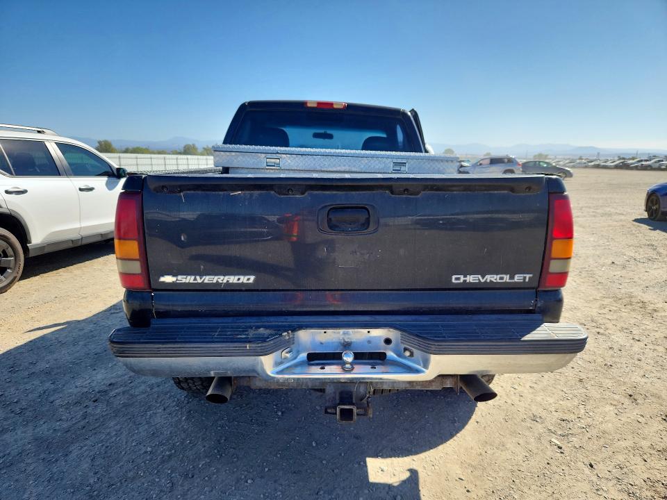 2000 Chevrolet Silverado მანქანა იყიდება აუქციონზე, vin: 1GCEK14VXYZ352036, აუქციონის ნომერი: 69138326