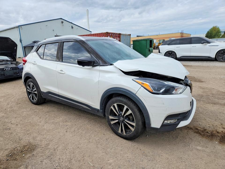 2020 Nissan Kicks მანქანა იყიდება აუქციონზე, vin: 3N1CP5DV0LL493555, აუქციონის ნომერი: 68822966