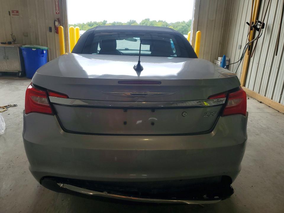 2013 Chrysler 200 მანქანა იყიდება აუქციონზე, vin: 1C3BCBEB7DN511546, აუქციონის ნომერი: 69552986