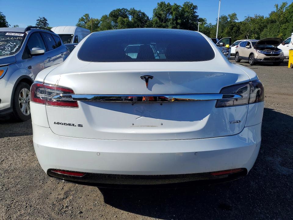 Aukcja sprzedaży 2017 Tesla Model S, vin: 5YJSA1E23HF209512        , numer aukcji: 68619926
