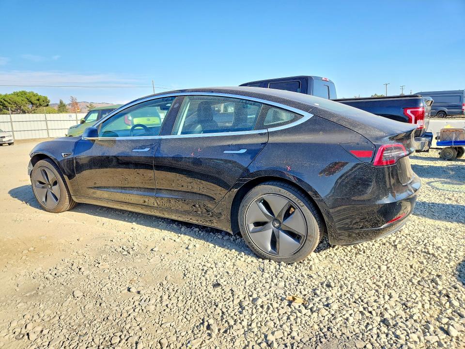 Продаж на аукціоні авто 2018 Tesla Model 3, vin: 5YJ3E1EA5JF109191, номер лоту: 69232956