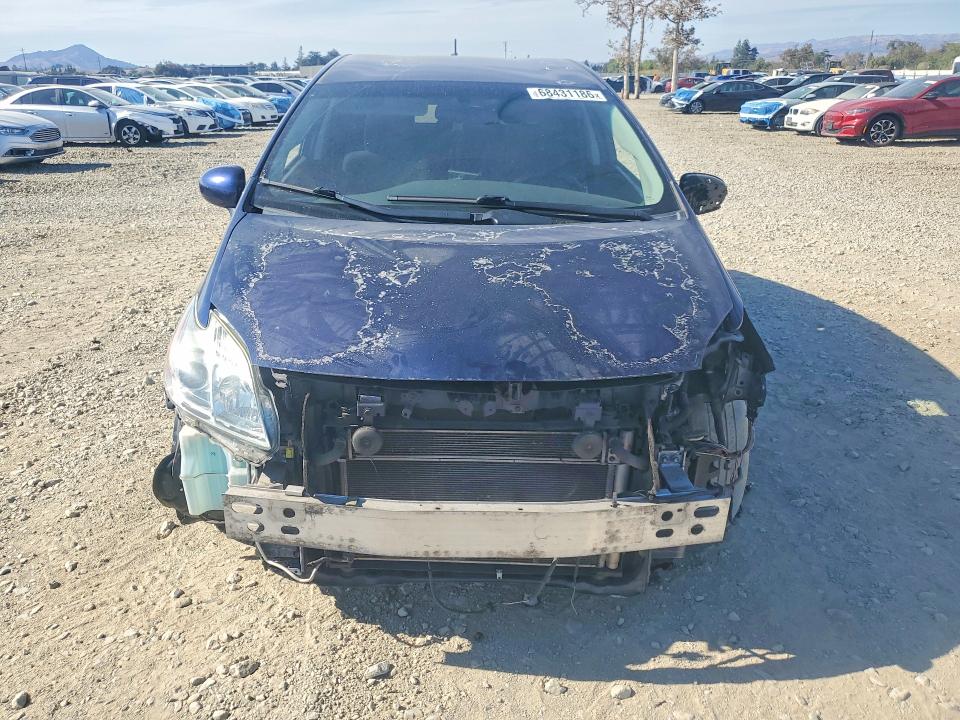 2014 Toyota Prius მანქანა იყიდება აუქციონზე, vin: JTDKN3DU3E1751457, აუქციონის ნომერი: 68431186