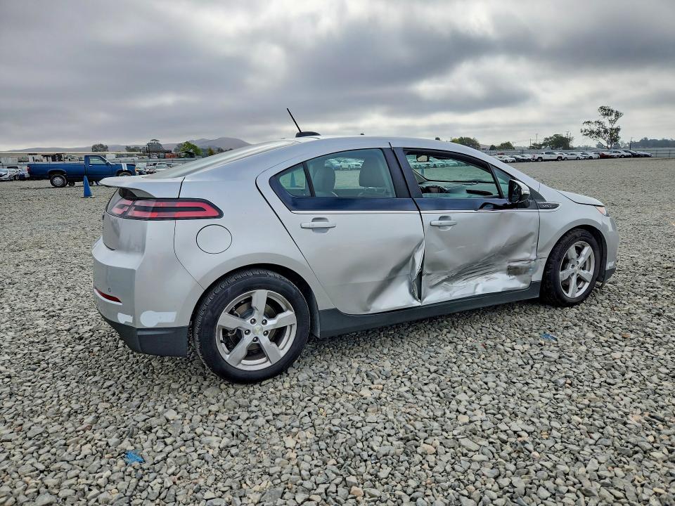 2015 Chevrolet Volt მანქანა იყიდება აუქციონზე, vin: 1G1RD6E40FU138853, აუქციონის ნომერი: 70542656
