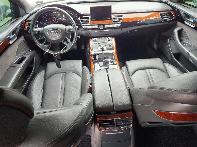 70766446 :رقم المزاد ، WAURVAFD9CN006120 vin ، 2012 Audi A8 مزاد بيع