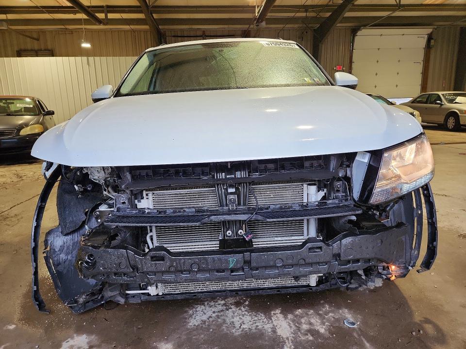 Продажа на аукционе авто 2021 Volkswagen Tiguan, vin: 3VV0B7AX7MM103628, номер лота: 67594326