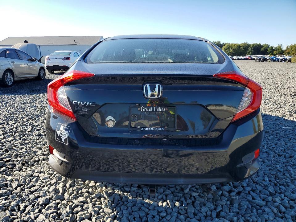 69810986 :رقم المزاد ، 19XFC2F57GE017105 vin ، 2016 Honda Civic مزاد بيع