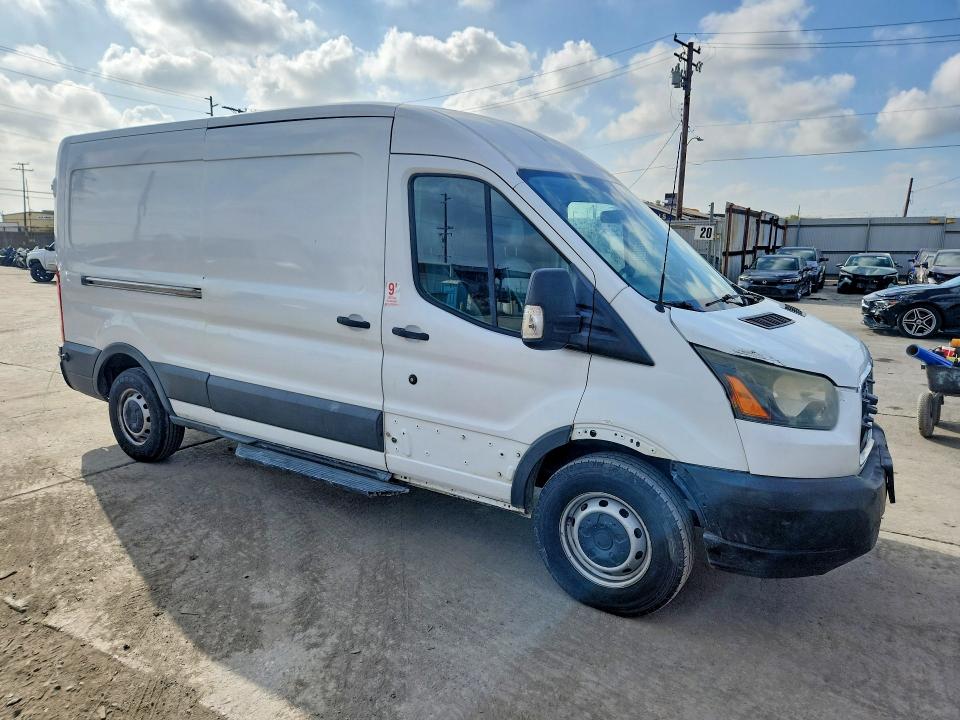 69799946 :رقم المزاد ، 1FTYE2CM6GKA15714 vin ، 2016 Ford Transit مزاد بيع