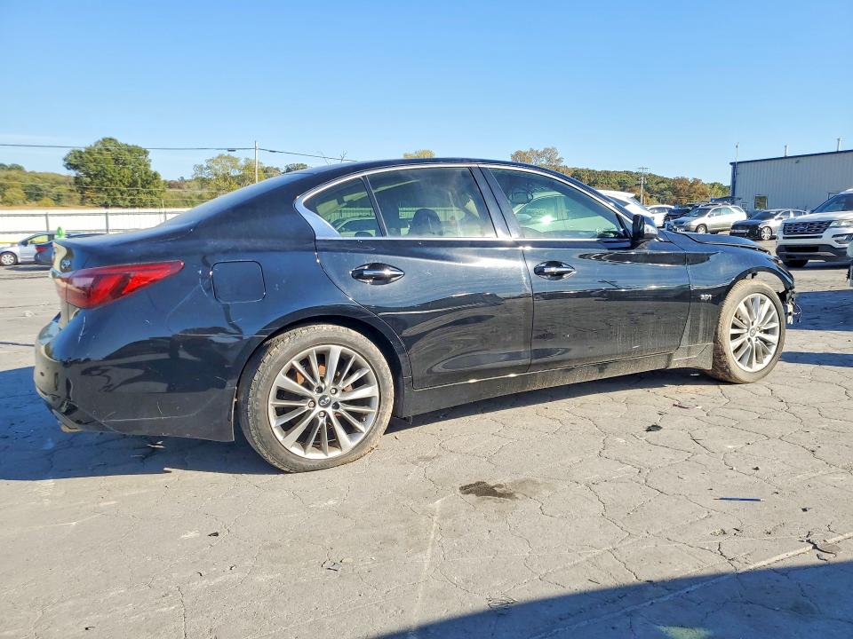 Продажа на аукционе авто 2018 Infiniti Q50, vin: JN1EV7AR4JM439454, номер лота: 70921826