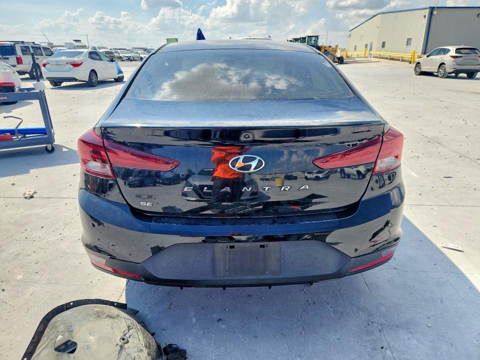 2020 Hyundai Elantra მანქანა იყიდება აუქციონზე, vin: KMHD74LF9LU013567, აუქციონის ნომერი: 69969646