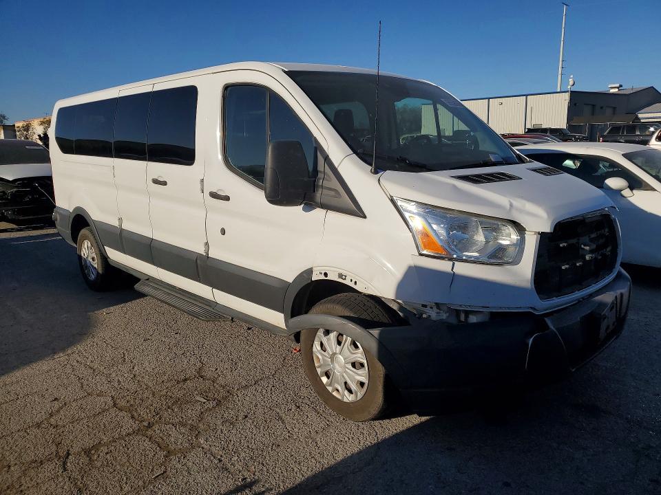 2015 Ford Transit მანქანა იყიდება აუქციონზე, vin: 1FBZX2ZM1FKA92161, აუქციონის ნომერი: 68559036