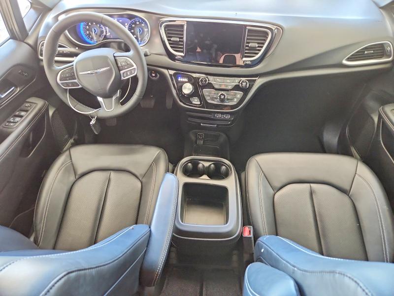 Продаж на аукціоні авто 2025 Chrysler Pacifica, vin: 2C4RC1BG3SR503142, номер лоту: 69891856