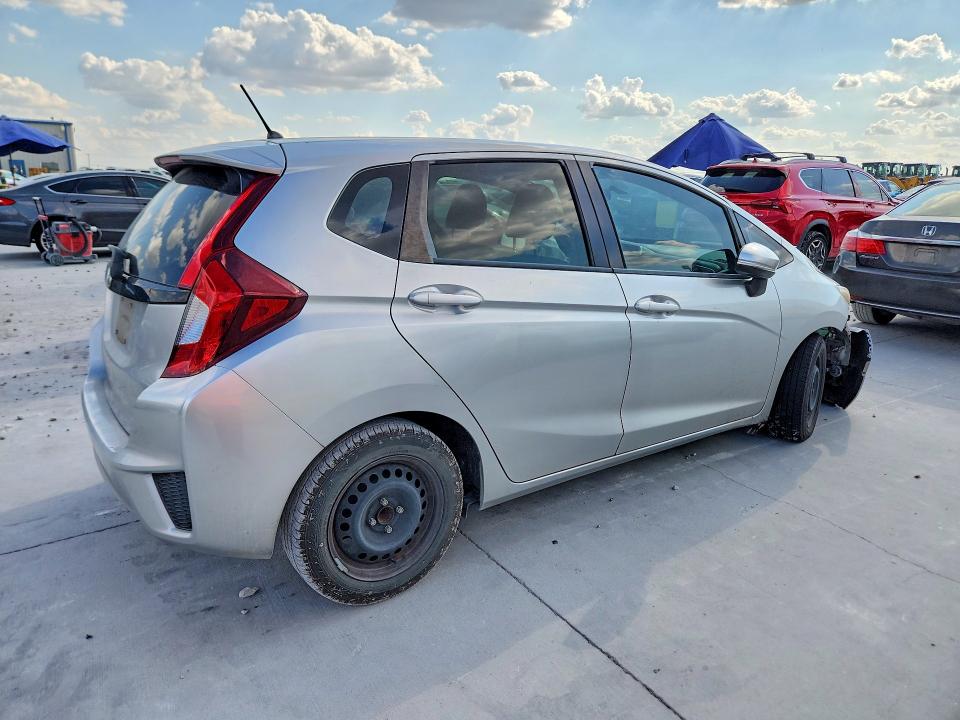 68306176 :رقم المزاد ، JHMGK5H54GX015526 vin ، 2016 Honda Fit مزاد بيع