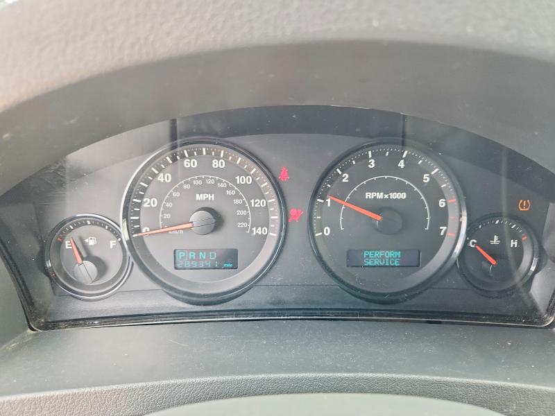 69500156 :رقم المزاد ، 1J4GS48K65C583339 vin ، 2005 Jeep Grand Cherokee مزاد بيع