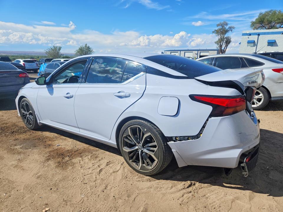 68227436 :رقم المزاد ، 1N4BL4CV1RN404266 vin ، 2024 Nissan Altima مزاد بيع