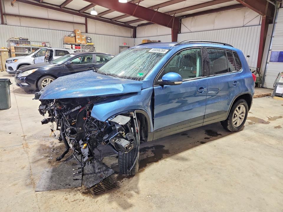 Auction sale of the 2017 Volkswagen Tiguan, vin: WVGAV7AX9HK009995, lot number: 69096266