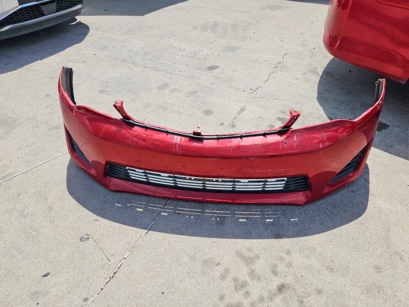 66852066 :رقم المزاد ، 4T1BF1FKXCU531592 vin ، 2012 Toyota Camry مزاد بيع