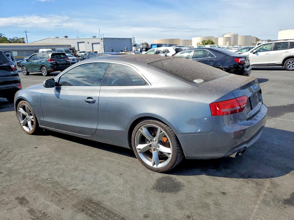 Продажа на аукционе авто 2012 Audi A5, vin: WAULFAFR9CA005054, номер лота: 68485826