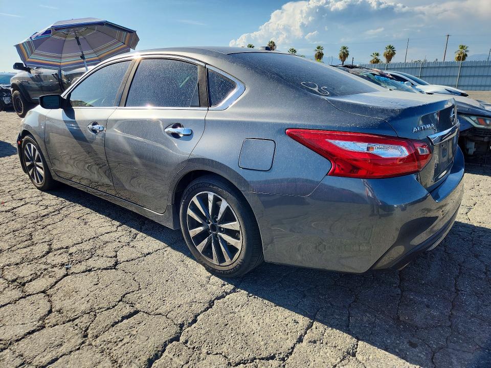 Aukcja sprzedaży 2017 Nissan Altima, vin: 1N4AL3AP2HC268105, numer aukcji: 68009106