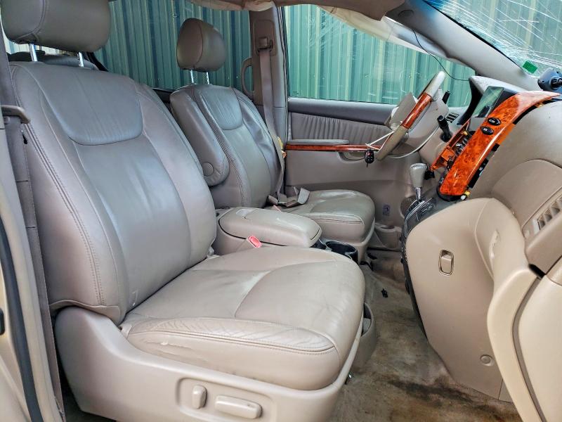 70289496 :رقم المزاد ، 5TDZK22C28S155937 vin ، 2008 Toyota Sienna مزاد بيع