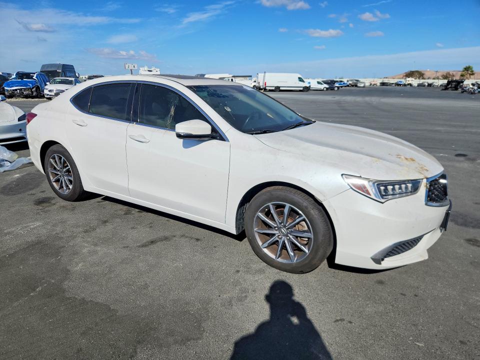 67329086 :رقم المزاد ، 19UUB1F3XLA003006 vin ، 2020 Acura Tlx مزاد بيع