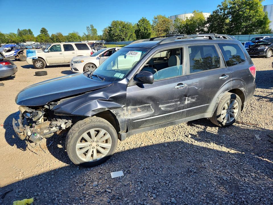70042036 :رقم المزاد ، JF2SHAEC2BH707780 vin ، 2011 Subaru Forester مزاد بيع