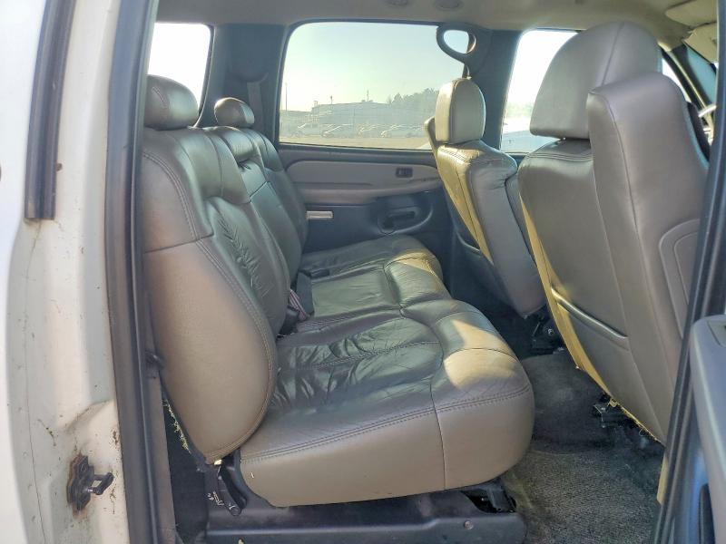 Продаж на аукціоні авто 2002 Chevrolet Suburban, vin: 3GNGK26G22G216320, номер лоту: 70321466