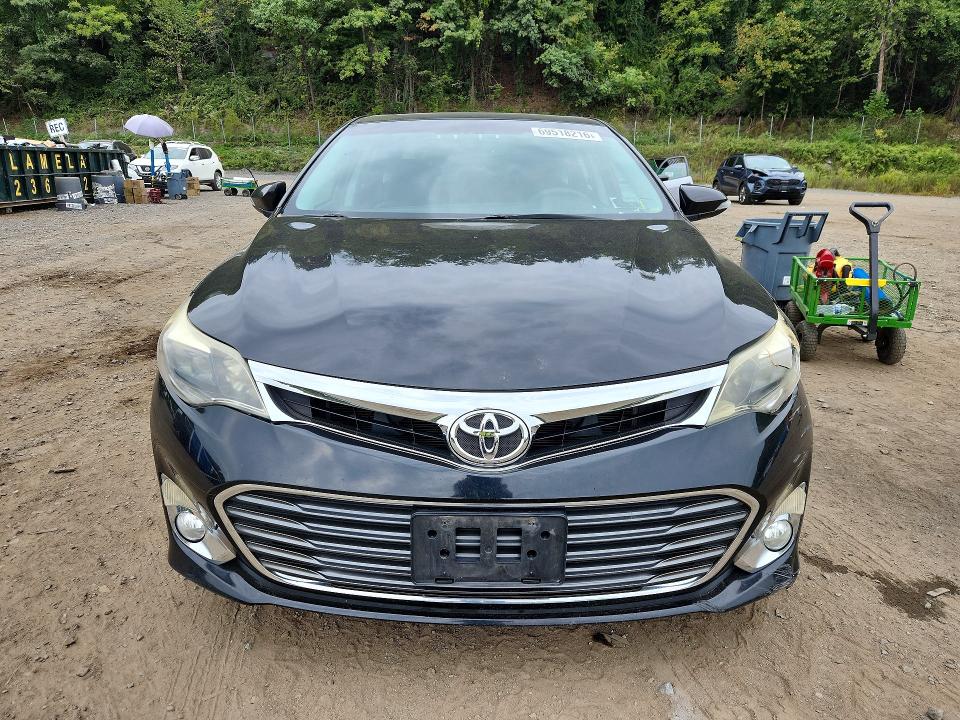 69518216 :رقم المزاد ، 4T1BK1EB4DU011550 vin ، 2013 Toyota Avalon مزاد بيع