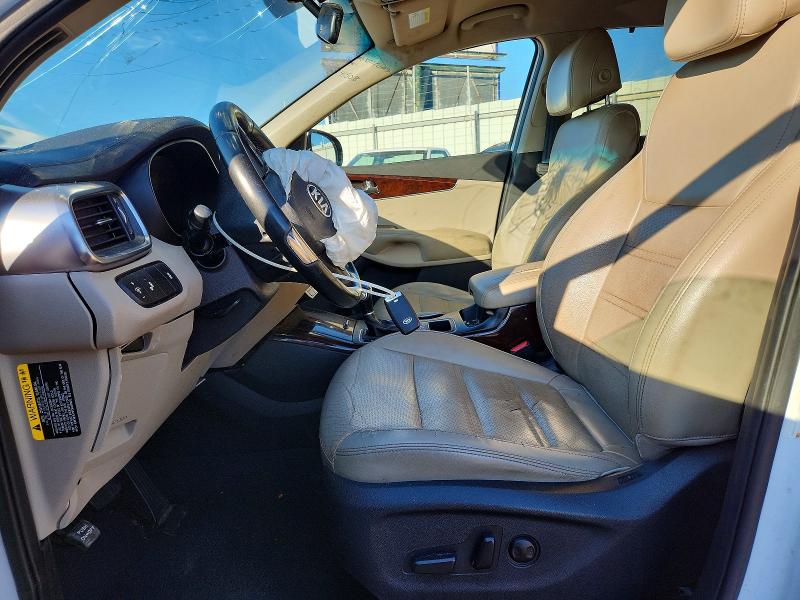 2017 Kia Sorento მანქანა იყიდება აუქციონზე, vin: 5XYPHDA57HG234988, აუქციონის ნომერი: 68157706